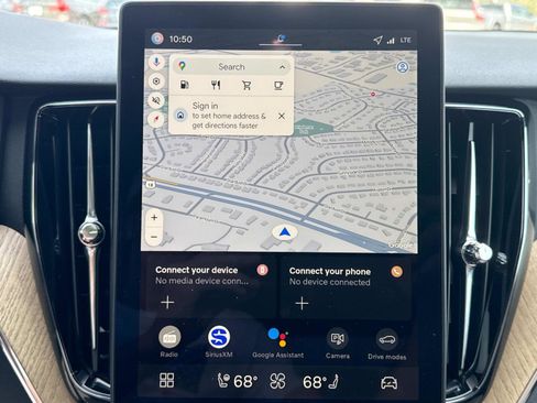 New 2026 Volvo XC60 B5 Plus w/ Climate Package image 23