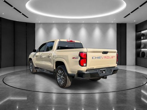 Certified 2023 Chevrolet Colorado Z71 w/ Z71 Convenience Package 2 AWD/4WD image 4