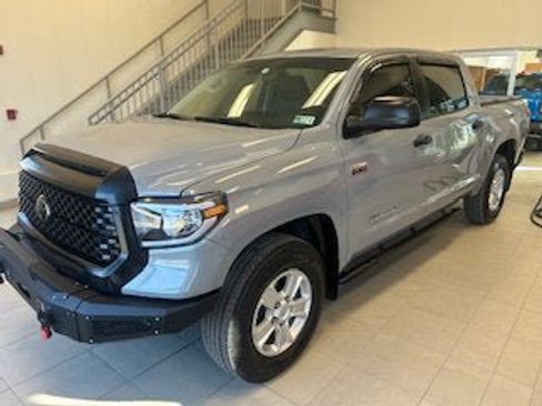 Used 2021 Toyota Tundra SR5 image 3