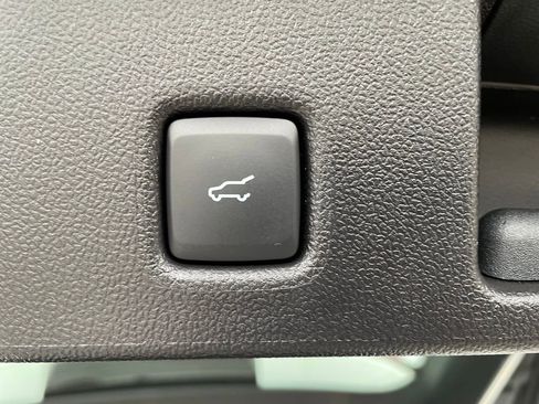 New 2026 Ford Escape SE image 24