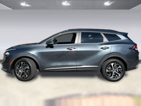 Used 2023 Kia Sportage EX w/ EX Premium Package AWD/4WD image 2