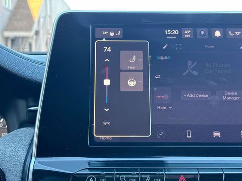 Used 2022 Jeep Compass Latitude w/ Sun and Sound Group image 21