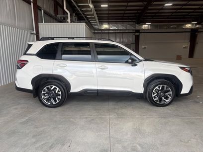 Used 2025 Subaru Forester Premium w/ Convenience Package #2