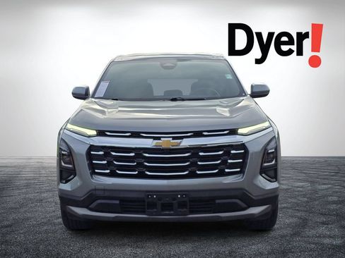 Certified 2025 Chevrolet Equinox LT FWD image 9