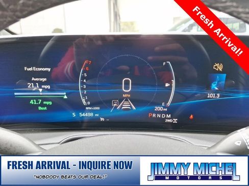 Used 2024 Cadillac XT4 Premium Luxury image 8