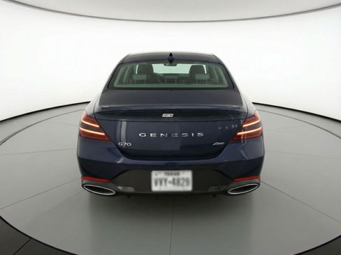 Used 2025 Genesis G70 2.5T image 7