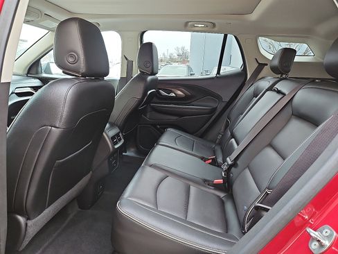 Used 2018 GMC Terrain Denali w/ Advanced Safety Package image 10