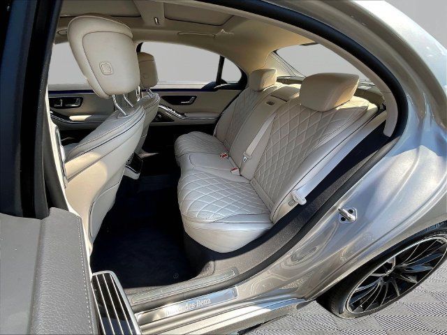 Used 2023 Mercedes-Benz S 500 4MATIC image 23