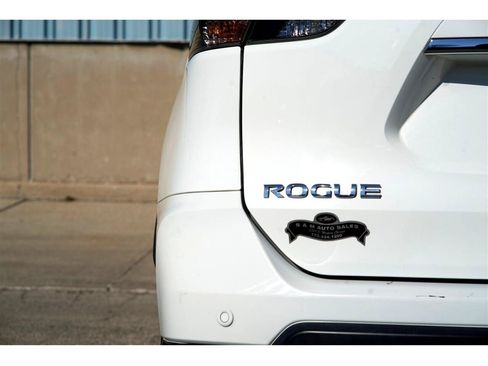 Used 2020 Nissan Rogue SV AWD/4WD image 20