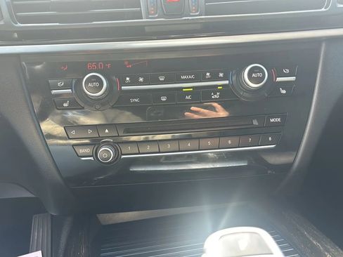 Used 2018 BMW X5 sDrive35i w/ M Sport Package RWD image 8