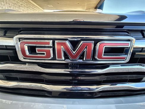 Certified 2025 GMC Terrain Elevation image 28
