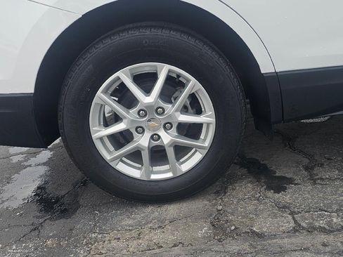 Used 2023 Chevrolet Equinox LT image 8