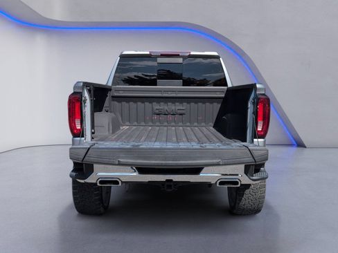 Used 2023 GMC Sierra 1500 SLT w/ SLT Convenience Package AWD/4WD image 6