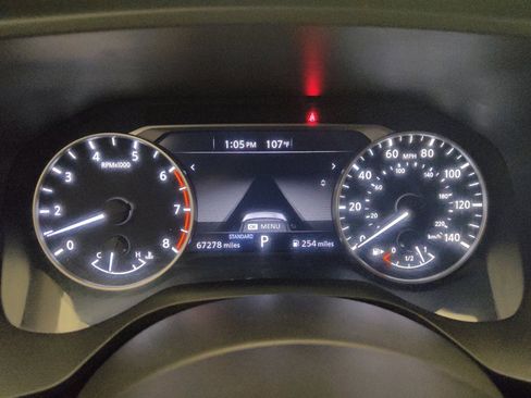 Used 2021 Nissan Rogue SV FWD image 23