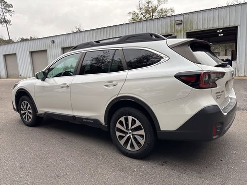Certified 2022 Subaru Outback Premium image 21