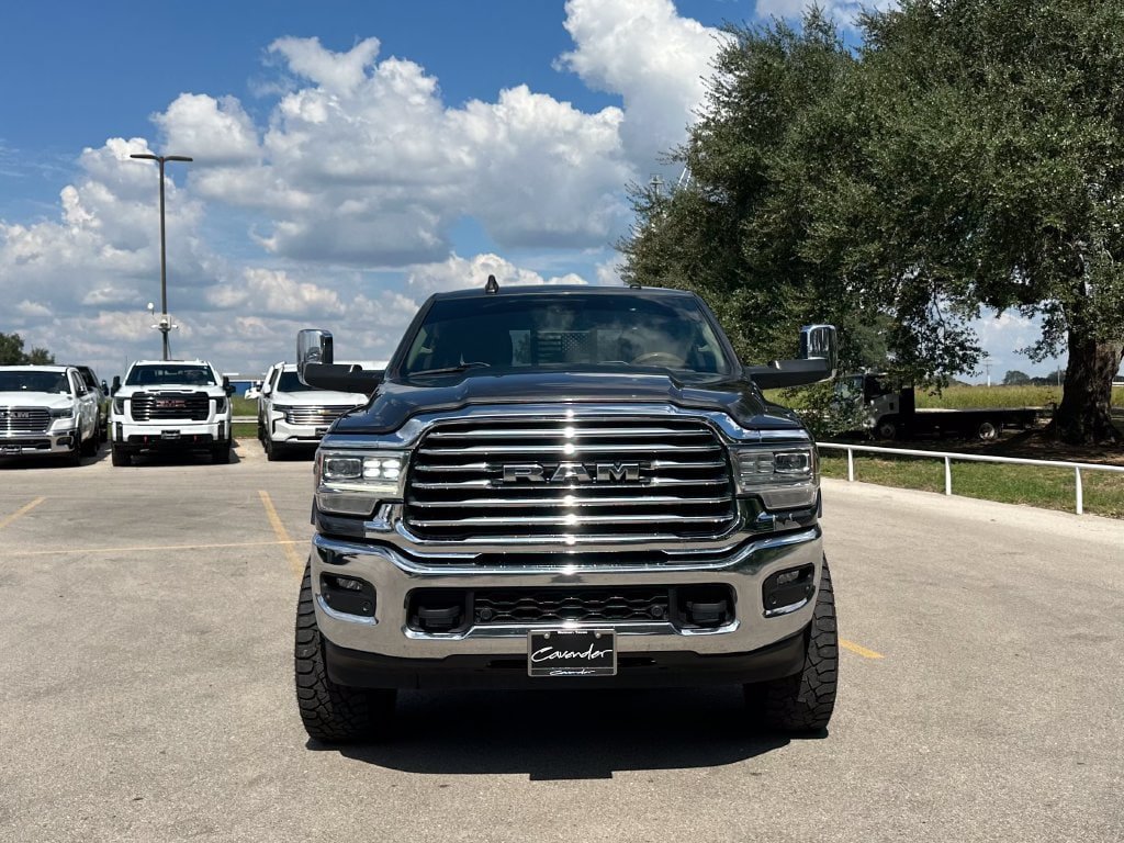 Used 2022 RAM 2500 Limited AWD/4WD image 1