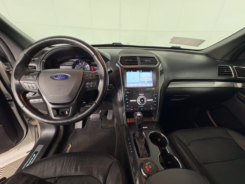 Used 2017 Ford Explorer Sport AWD/4WD image 7