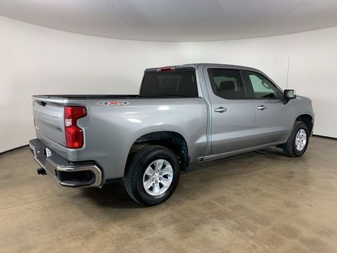 Used 2025 Chevrolet Silverado 1500 LT image 8