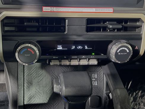 Used 2025 Toyota Tacoma SR5 image 26