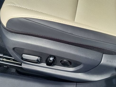 Used 2023 Lexus ES 350 w/ Premium Package FWD image 23