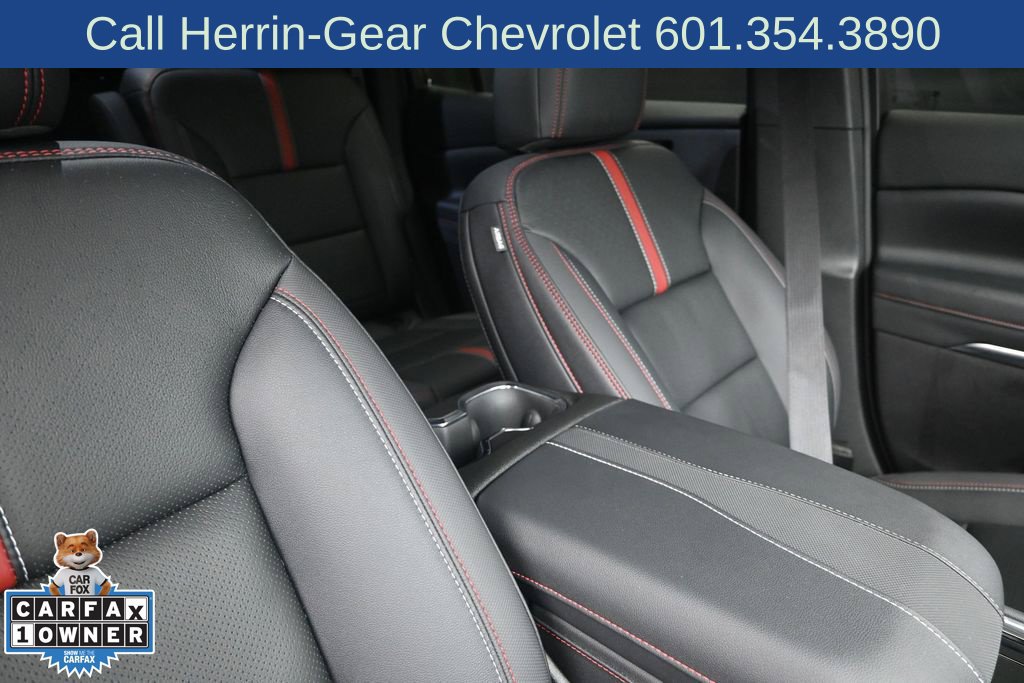 Used 2026 Chevrolet Traverse RS w/ LPO, Floor Liner Package FWD image 26