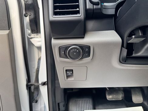Used 2018 Ford F150 XL RWD image 17