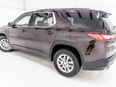 Used 2021 Chevrolet Traverse LT FWD image 4