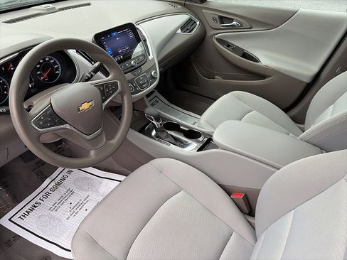 Used 2022 Chevrolet Malibu LS image 13
