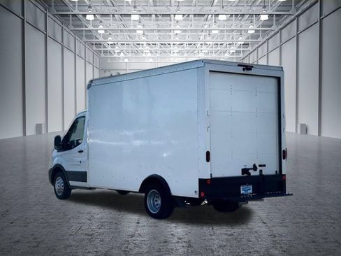 Used 2023 Ford Transit 350 DRW RWD image 10