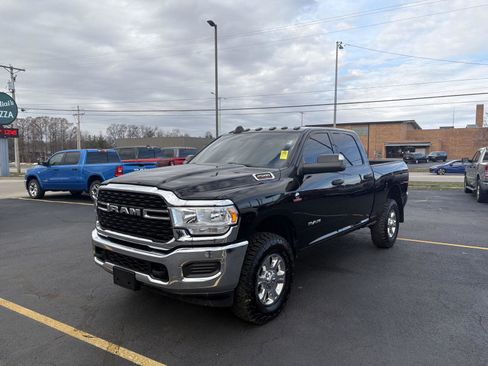 Used 2022 RAM 2500 Big Horn image 24