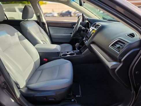 Used 2019 Subaru Outback 2.5i Limited image 8