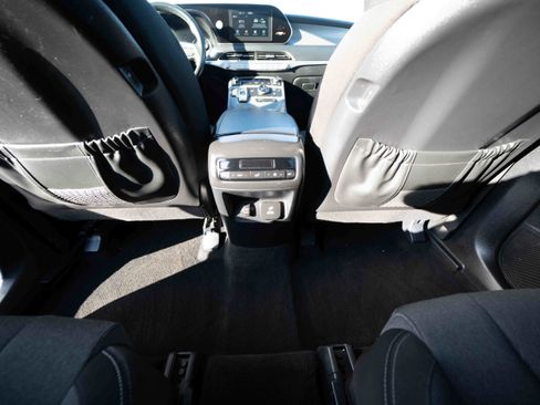 Used 2020 Hyundai Palisade SEL w/ Convenience Package image 16