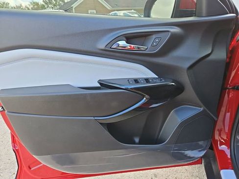 New 2026 Chevrolet Trax LT w/ Driver Confidence Package FWD image 22
