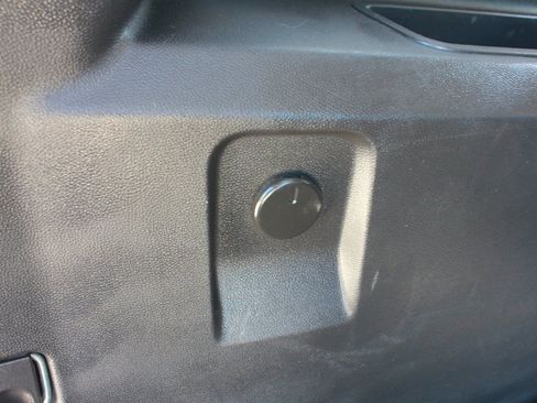 Used 2010 Chevrolet Equinox LT AWD/4WD image 39
