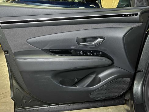 Used 2022 Hyundai Tucson Limited image 21