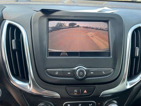 Used 2024 Chevrolet Equinox LT AWD/4WD image 36