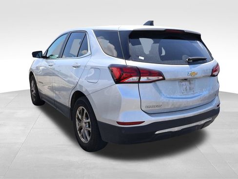 Used 2022 Chevrolet Equinox LT FWD image 23