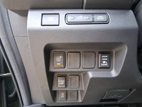 New 2026 Nissan Frontier SV image 24