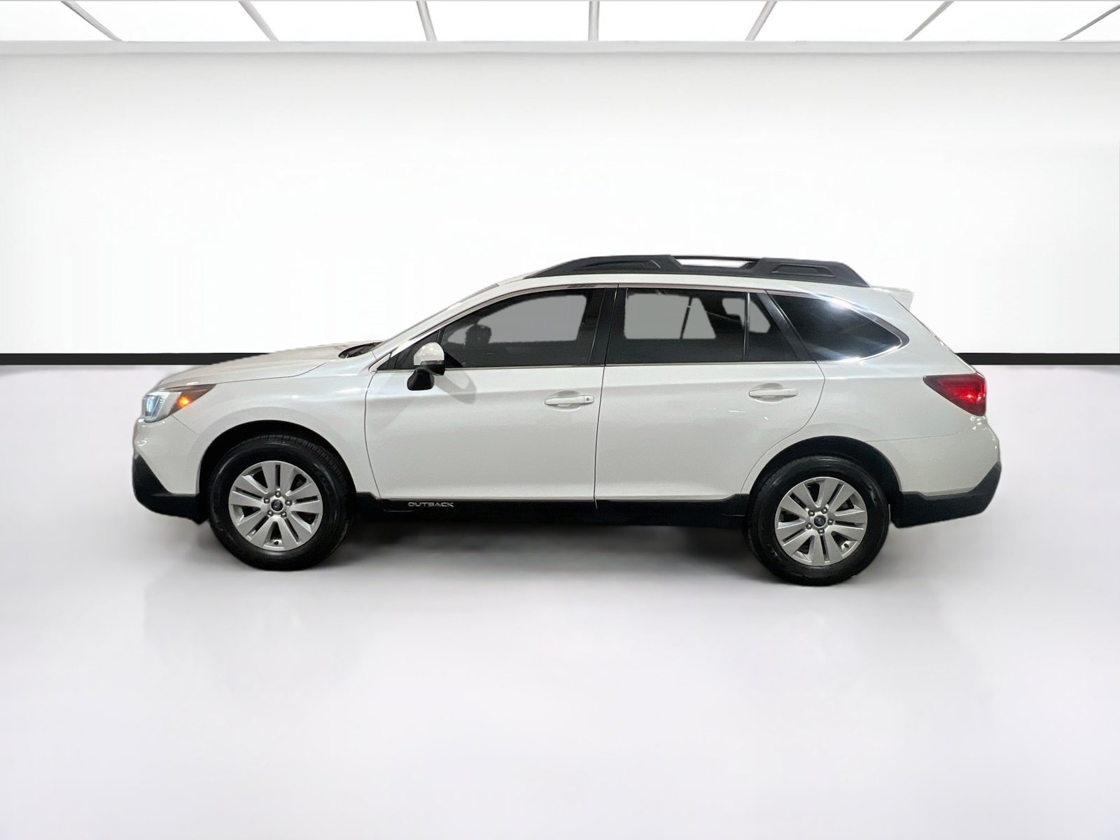 Used 2019 Subaru Outback 2.5i Premium AWD/4WD image 21