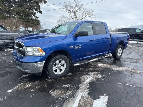 Used 2019 RAM 1500 Classic SLT image 13