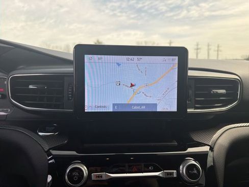 Certified 2023 Ford Explorer ST-Line image 8