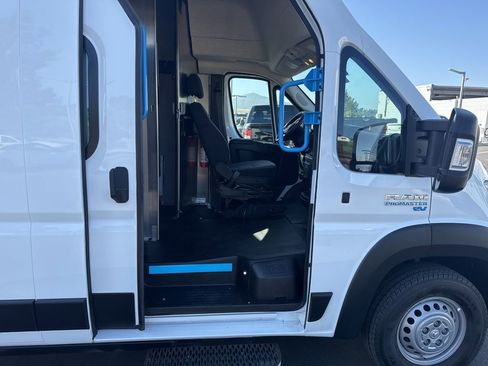 Used 2024 RAM ProMaster 3500 w/ Delivery Van Package image 14