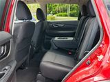 Used 2019 Nissan Rogue SV image 4