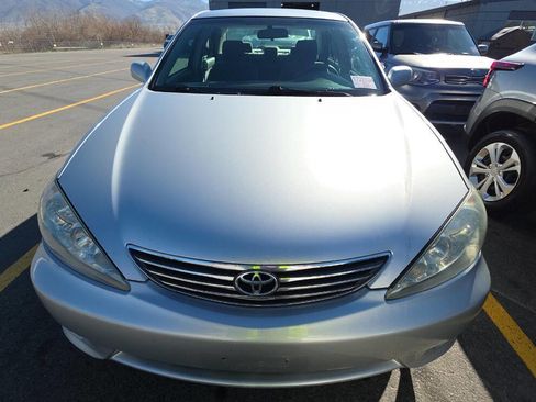 Used 2005 Toyota Camry LE image 6