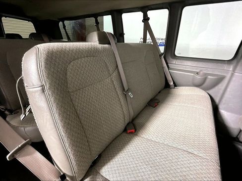 Used 2025 Chevrolet Express 3500 LT w/ LT Preferred Equipment Group RWD image 20