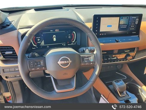 New 2026 Nissan Rogue Platinum w/ Platinum Premium Package image 13