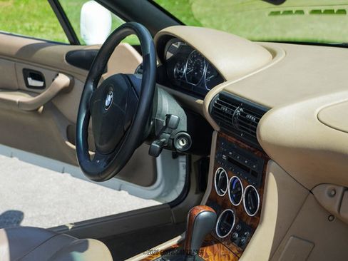 Used 2000 BMW Z3 2.5i image 51