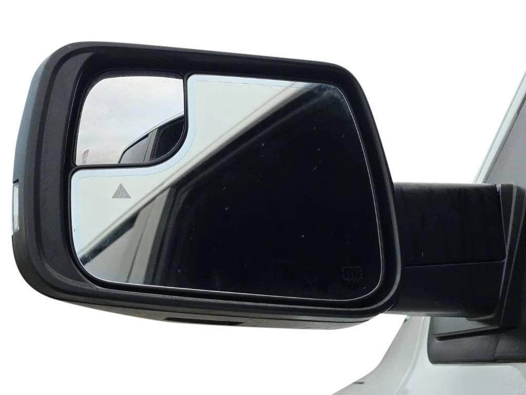 Used 2019 RAM 1500 Laramie AWD/4WD image 11