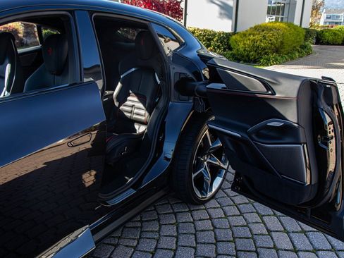 Certified 2025 Ferrari Purosangue image 45