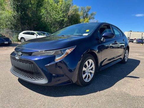 Used 2022 Toyota Corolla LE FWD image 1